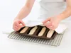 Lekue - Mini forma na bagety - perforovaná Náhľad obrázku produktu 20