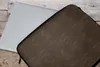 MuchoWow® Laptop Hülle 15 Zoll Leder - Braun - Tiere Produktbild-Vorschau 4