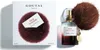 A product shot of a perfume bottle and its packaging. Voir les images du produit