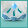 Close-up of a diaper showing its absorbency feature with a water droplet and arrows. Podgląd zdjęcia produktu
