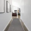 Tapis de couloir KARMEL plaine, une couleur gris 120 cm Voir les images du produit 3