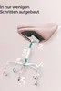 An illustration showing the assembly steps of a pink office chair. Produktbild-Vorschau
