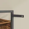 A close-up view of a shelf bracket and a wooden shelf of a bookshelf. Produktbild-Vorschau