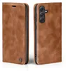 A brown leather flip case for a smartphone is shown from two angles. Produktbild-Vorschau