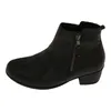 A black leather ankle boot is shown against a white background. Anteprima dell’immagine prodotto