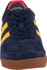 Close-up front view of a blue Gola sneaker with yellow stripes. Produktbild-Vorschau