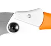 A close-up view of the pivot point and handle of a folding saw. Produktbild-Vorschau
