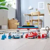 LEGO® DUPLO® 10947 Voiture de course Voir les images du produit 18