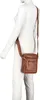 A mannequin wearing a white shirt and white pants, with a brown leather crossbody bag. Anteprima dell’immagine prodotto