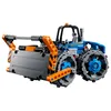 A LEGO Technic bulldozer toy. Produktbild-Vorschau