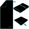 A black microfiber towel with teal trim, shown unfolded, folded, and in a compact form. Náhľad obrázku produktu