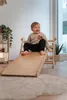 Triangle d'escalade Pikler en bois naturel – Équipement de Voir les images du produit 5