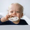 Anneau de dentition en caoutchouc Miffy Voir les images du produit 5
