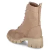 A side view of a tan lace-up boot. Produktbild-Vorschau