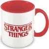 A white mug with red accents and the Stranger Things logo printed on it. Anteprima dell’immagine prodotto