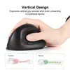 A hand holding a black vertical mouse, with diagrams illustrating ergonomic benefits. Produktbild-Vorschau