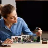 Lego LEGO Queer Eye – The Fab 5 Loft 10291 Podgląd zdjęcia produktu 13