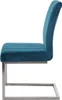 A side view of a single turquoise-blue velvet chair with a brushed stainless steel frame. Anteprima dell’immagine prodotto