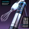 Close-up of a hand blender and its whisk attachment against a dark purple background, with marketing text highlighting features. Produktbild-Vorschau