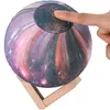 3D Galaxy Mond Lampe 15cm mit 16 Farben – Dimmbare LED Produktbild-Vorschau 9