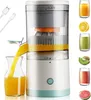 A portable electric juicer is shown with juice being dispensed into a glass carafe. Several glasses of juice and fruit slices are displayed on the right side of the image. Produktbild-Vorschau