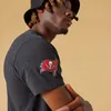 T-Shirt NFL Tampa Bay Buccaneers New Era Team logo gris Voir les images du produit 3