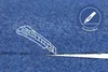 Blauer Kunstrasen, der mit einem Cuttermesser zugeschnitten wurde
 Produktbild-Vorschau