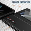 A close-up view of a black phone case with a phone inside, highlighting its protective features. Produktbild-Vorschau