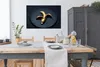 MuchoWow® Poster Goldene Banane auf dunklem Hintergrund Produktbild-Vorschau 3