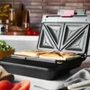 Russell Hobbs Easy Clean Toaster 26800-56 Schwarz und Produktbild-Vorschau 18