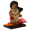 A Lego minifigure of Pocahontas standing on a display base with accessories. Anteprima dell’immagine prodotto