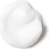 A swirl of white cream on a white background. Anteprima dell’immagine prodotto