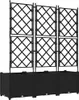 A black three-piece planter with trellises against a white background. Anteprima dell’immagine prodotto