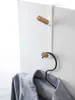 Vešiak na dvere Yamazaki Tower 5171, kov/drevo, biely Náhľad obrázku produktu 8