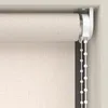 Close-up of a beige roller blind mechanism and fabric. Produktbild-Vorschau