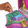 A hand is interacting with a toy playset, which appears to be a miniature house with a pool and accessories. Náhled obrázku produktu