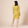 A. Essentials: Lichte badjas voor dames, middelgroot Productafbeelding-voorbeeld 3