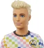Poupée Barbie Ken Fashionistas en t-shirt à carreaux Voir les images du produit 1