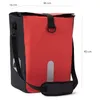 sacoche vélo étanche #DoYourSports Roll-Top - 21 L - Rouge Voir les images du produit 4
