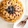 NORDIC WARE Nordic Ware - Blossom Bundt Pan NW 87537 Anteprima dell’immagine prodotto 4