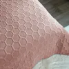 Prehoz na posteľ Parla 3D powder pink 220x240 cm + 2x 40x40 Náhľad obrázku produktu 3