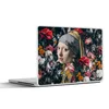 MuchoWow® Laptop Aufkleber Sticker Cover Das Mädchen mit Produktbild-Vorschau 1