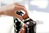 Yamazaki Portacapsule Nespresso Grande Torre Nero Anteprima dell’immagine prodotto 7