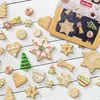 Caja de cortadores de galletas con temática navideña, 18 Vista previa de la imagen del producto 4