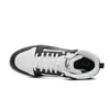 A top-down view of a PUMA sneaker. Náhled obrázku produktu