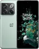 A light green OnePlus 10T 5G smartphone is shown from the front and back. The screen displays the text 'Never Settle' and a dynamic, abstract graphic. Produktbild-Vorschau