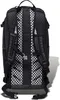 The back view of a black backpack. Voir les images du produit