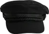 A black captain's hat with a rope detail. Produktbild-Vorschau