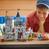 LEGO Creator 3 in 1 Castello Medievale con Cavalli e Anteprima dell’immagine prodotto 8
