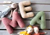Grünes Buchstabenkissen 'M' 28x28 cm, weiches Kuscheltier Produktbild-Vorschau 6